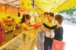 Mid-autumn season reaches its peak 2529 Thumb Jpg